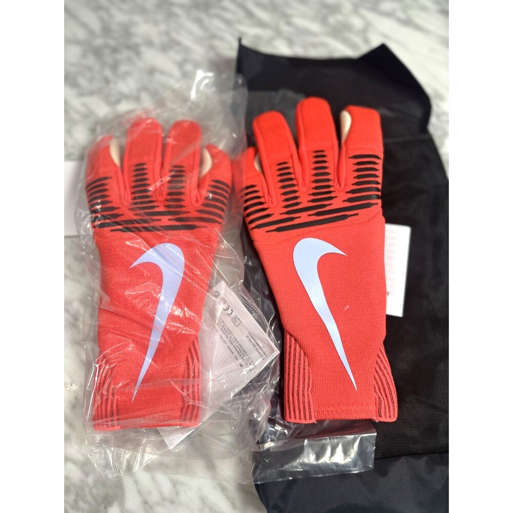 Nike Phantom Dynamic Fit Soccer Goalkeeper Gloves IF8190-635 Crimson Adult 10